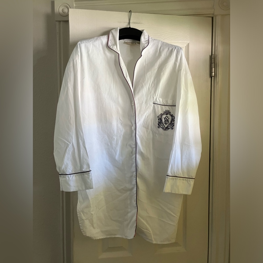 Vintage Victorias Secret Gold Label Sleep Shirt S